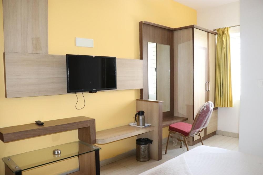 HOTEL SRI VAARI RESIDENCY